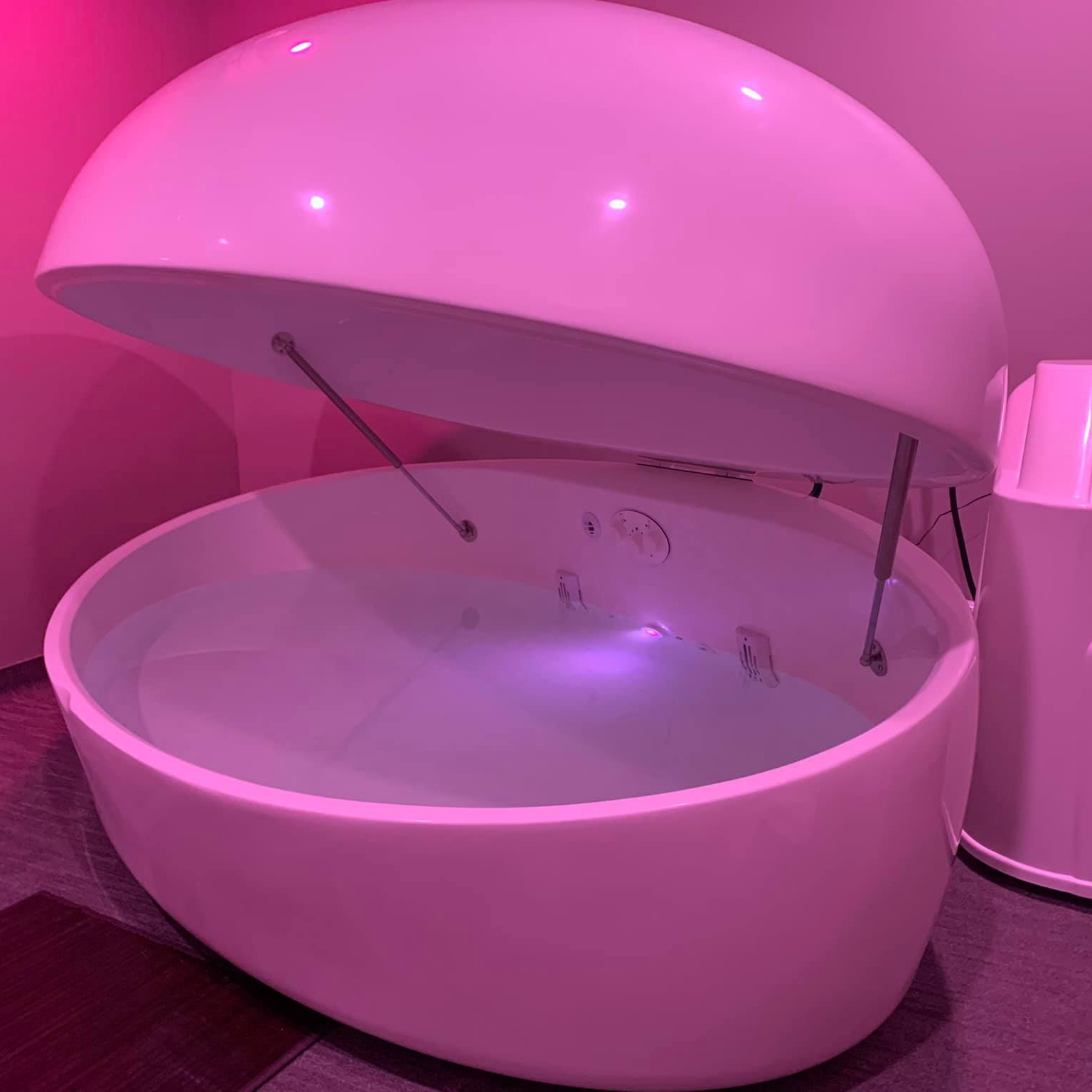 The Blue Heart Pod is a complete R.E.S.T (sensory deprivation experience) for flotation therapy